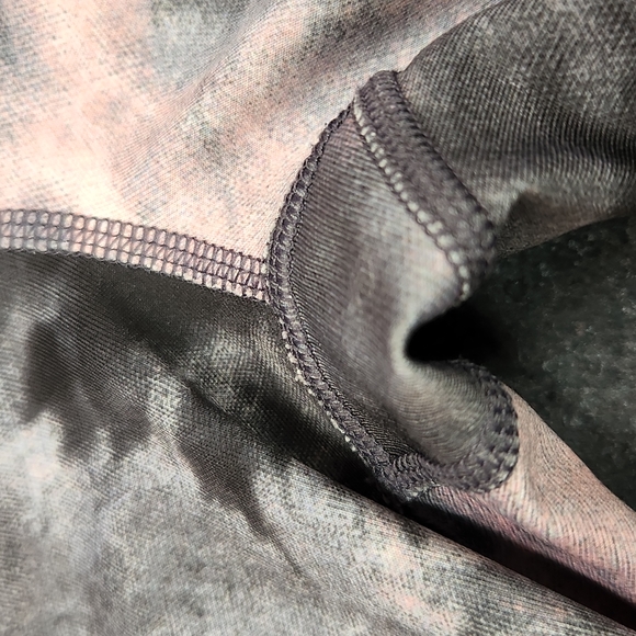 GIRLS OLD NAVY ACTIVE TIE DYE LEGGING XL - Picture 5 of 6